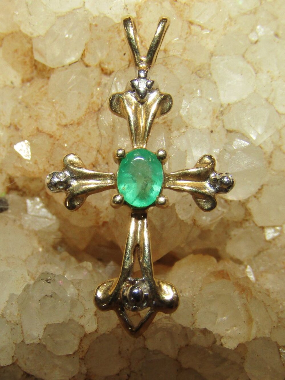Vintage 10kt Yellow & White Gold Cross Pendant